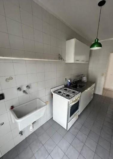 Foto de VENTA 3 AMBIENTES CON COCHERA APTO CREDITO EN WILDE!!!!, imagen 2