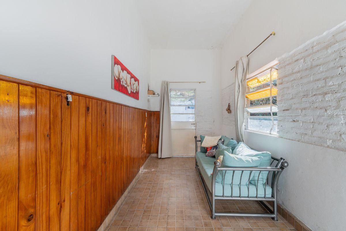 Foto de VENTA PH 3 AMBIENTES-COCHERA-PATIO DOBLE-TERRAZA- CASEROS, imagen 3