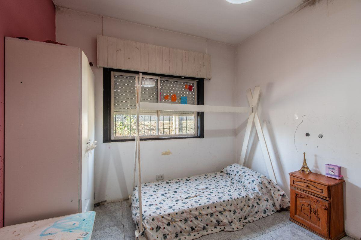 Foto de Casa en venta con lote de 500 m² - 3 dormitorios - jardin- quincho, imagen 2