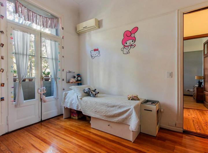 DEPARTAMENTO / PH SEMIPISO EN VENTA 5 AMBIENTES BARRACAS RECICLADO 1
