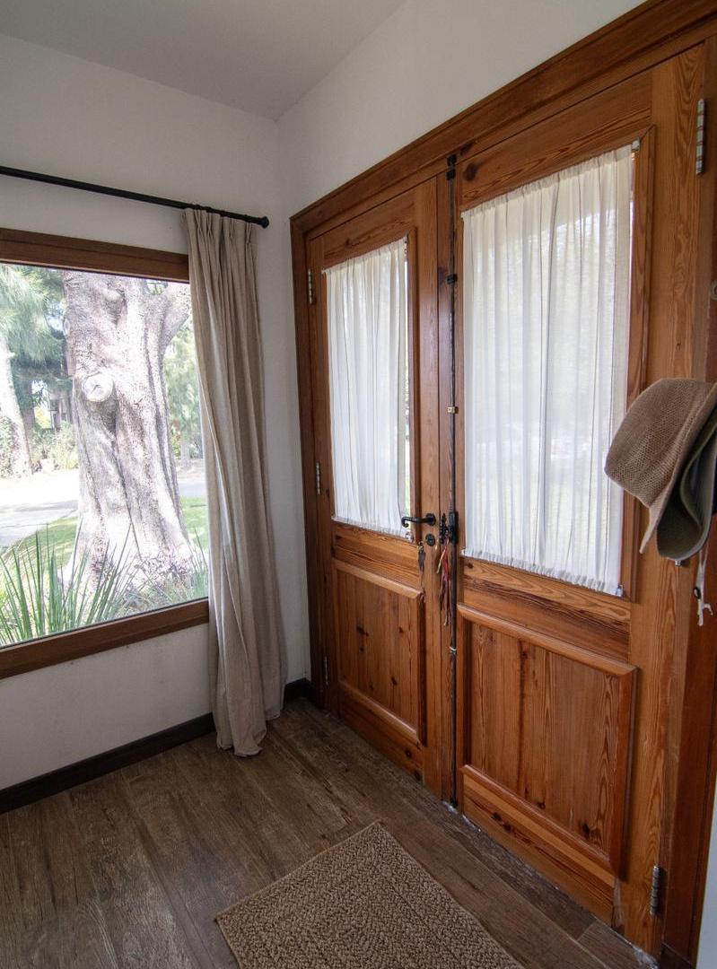 Exclusiva Casa en Venta en el Barrio Los Potrillos – Pilar APTO CRÉDITO