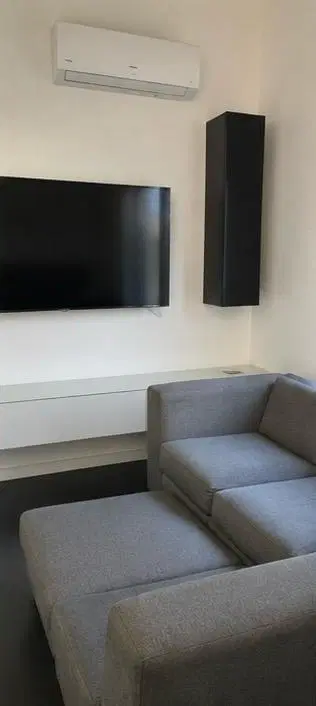 Alquiler Depto. 3 amb. con balcón terraza y terraza propia en Villa Devoto 2