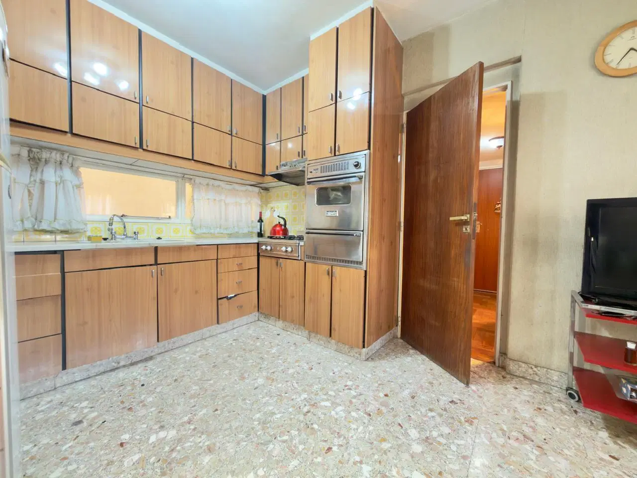 Venta depto. en Villa Urquiza 4 amb. de categoria c/cochera fija, baulera y  balcon. IMPECABLE 4