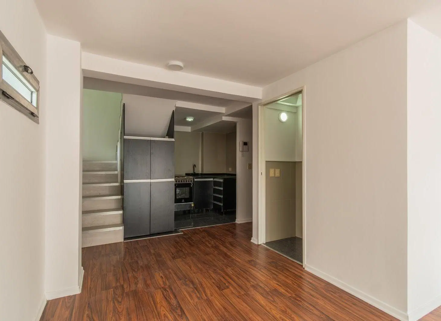 Departamento en venta 3 ambientes en triplex con cochera, quincho y terraza en Caballito 4