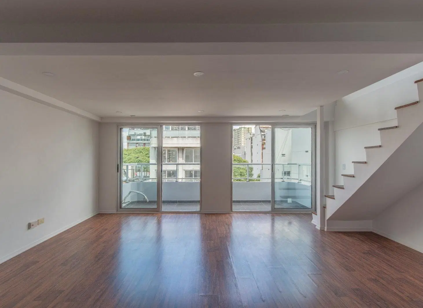 Departamento en venta 2 ambientes en dúplex con cochera en Caballito 5