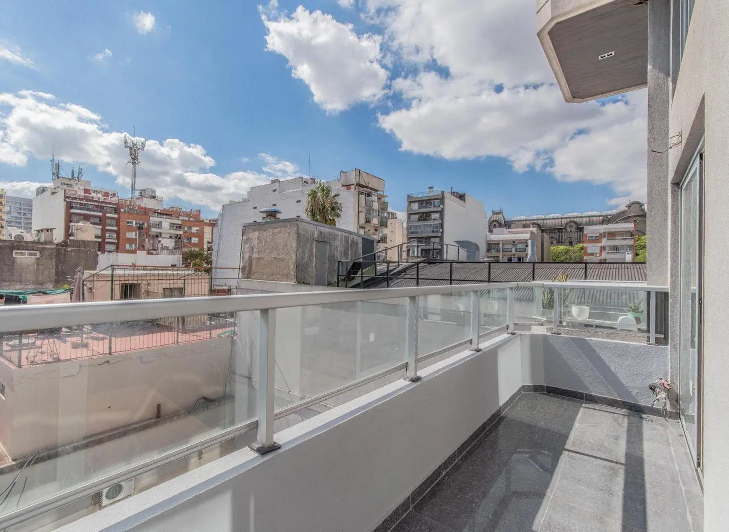 Departamento en venta 4 ambientes en dúplex con cochera en Caballito 5