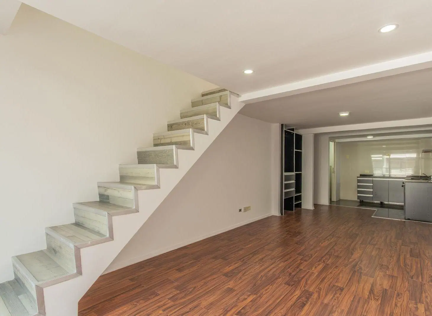 Departamento en venta 3 ambientes en dúplex con cochera en Caballito 4