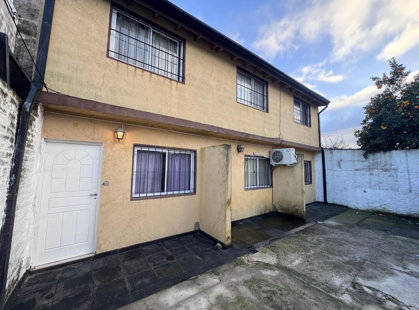Excelente Oportunidad , Duplex en Los Polvorines.