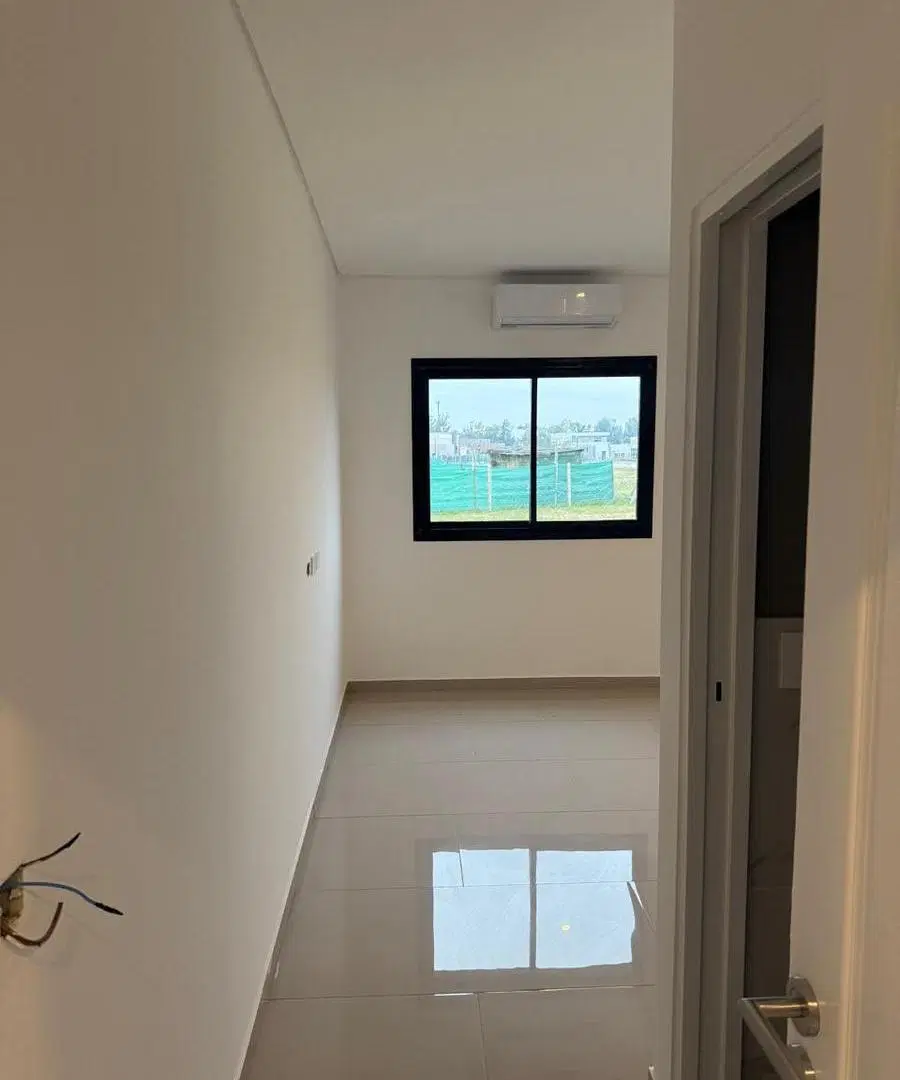 Casa 4 ambientes pileta y parrilla a estrenar santa sofia 5