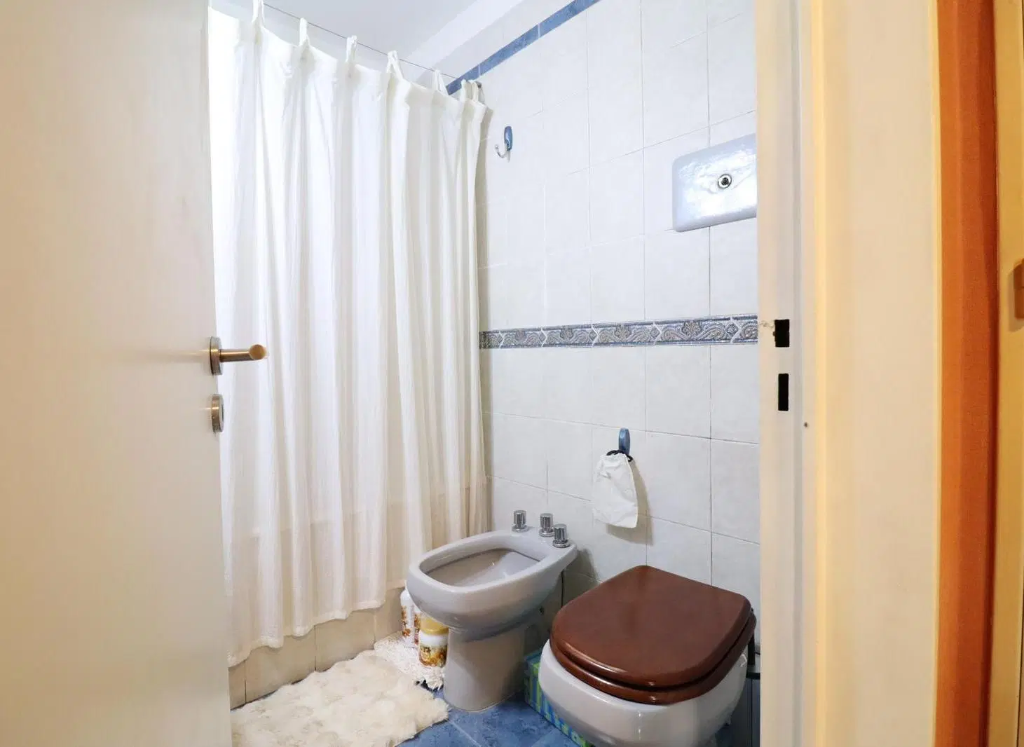 Venta Departamento 4 amb, 2 balcones, con cochera en Velez Sarsfield Excelente Ubicación 5
