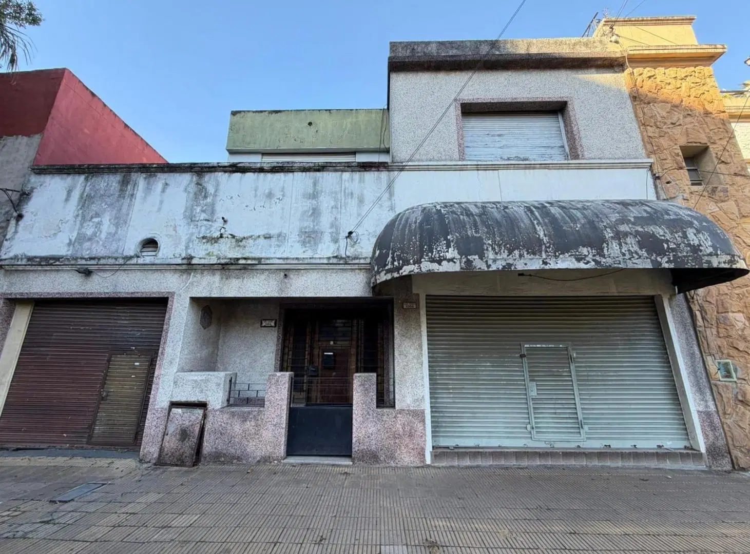 Venta Casa en Lote Propio con 2 Locales Comerciales en San Pedro 1500 2