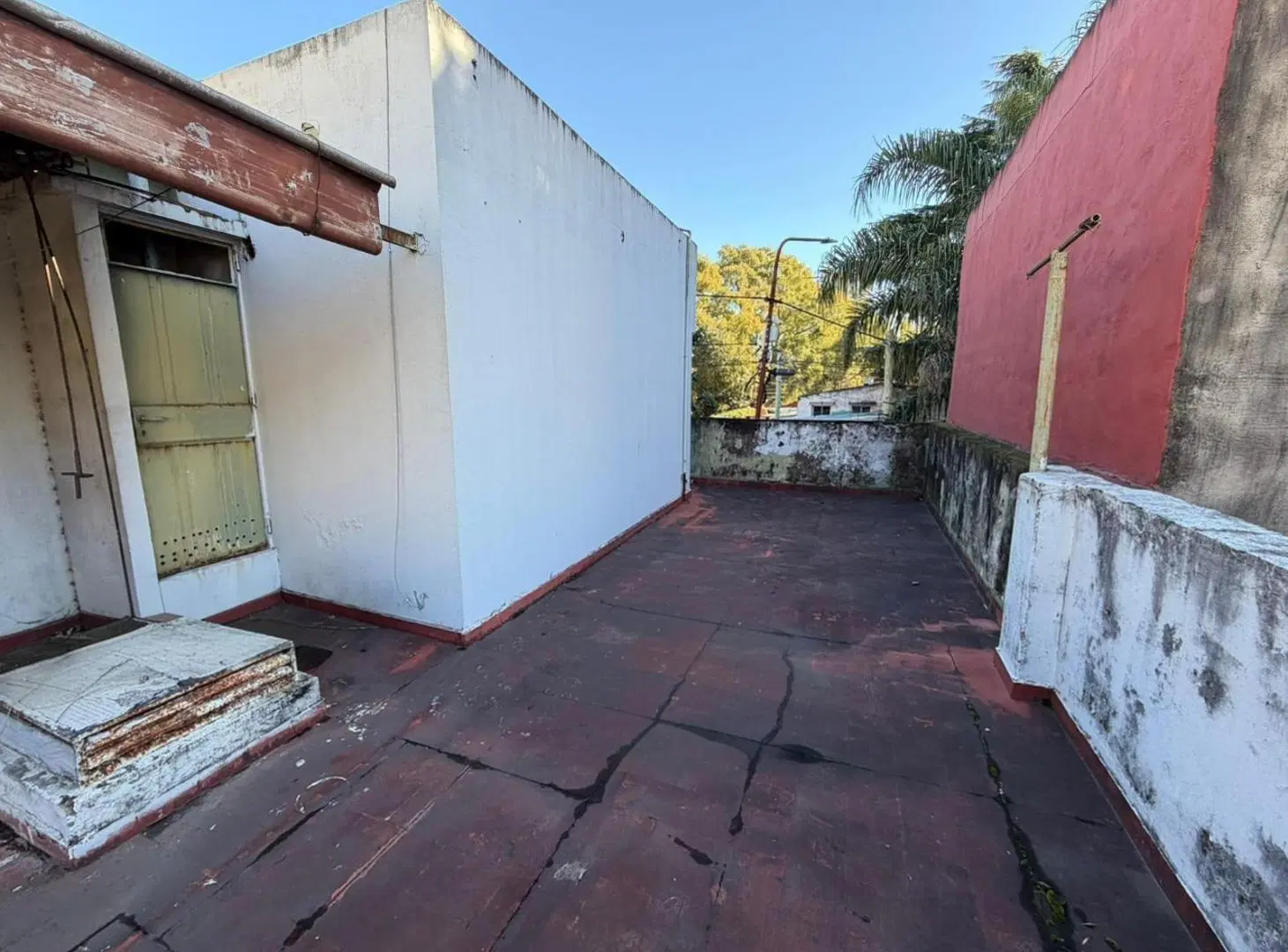 Venta Casa en Lote Propio con 2 Locales Comerciales en San Pedro 1500 4