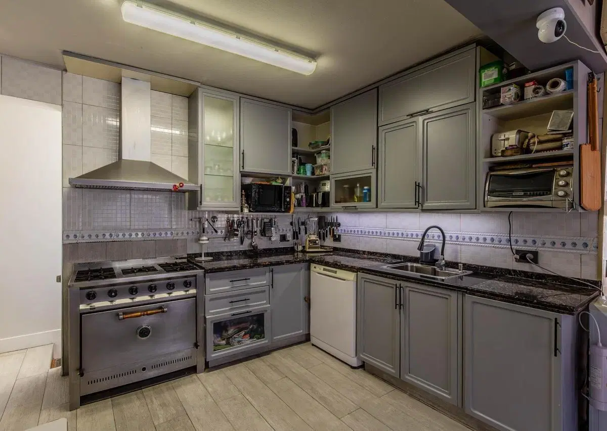 VENTA CASA 5 AMB CON COCHERA Y TERRAZA EN LOTE PROPIO APTO CREDITO EN BOEDO 4