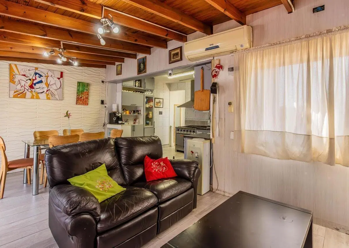 VENTA CASA 5 AMB CON COCHERA Y TERRAZA EN LOTE PROPIO APTO CREDITO EN BOEDO 5