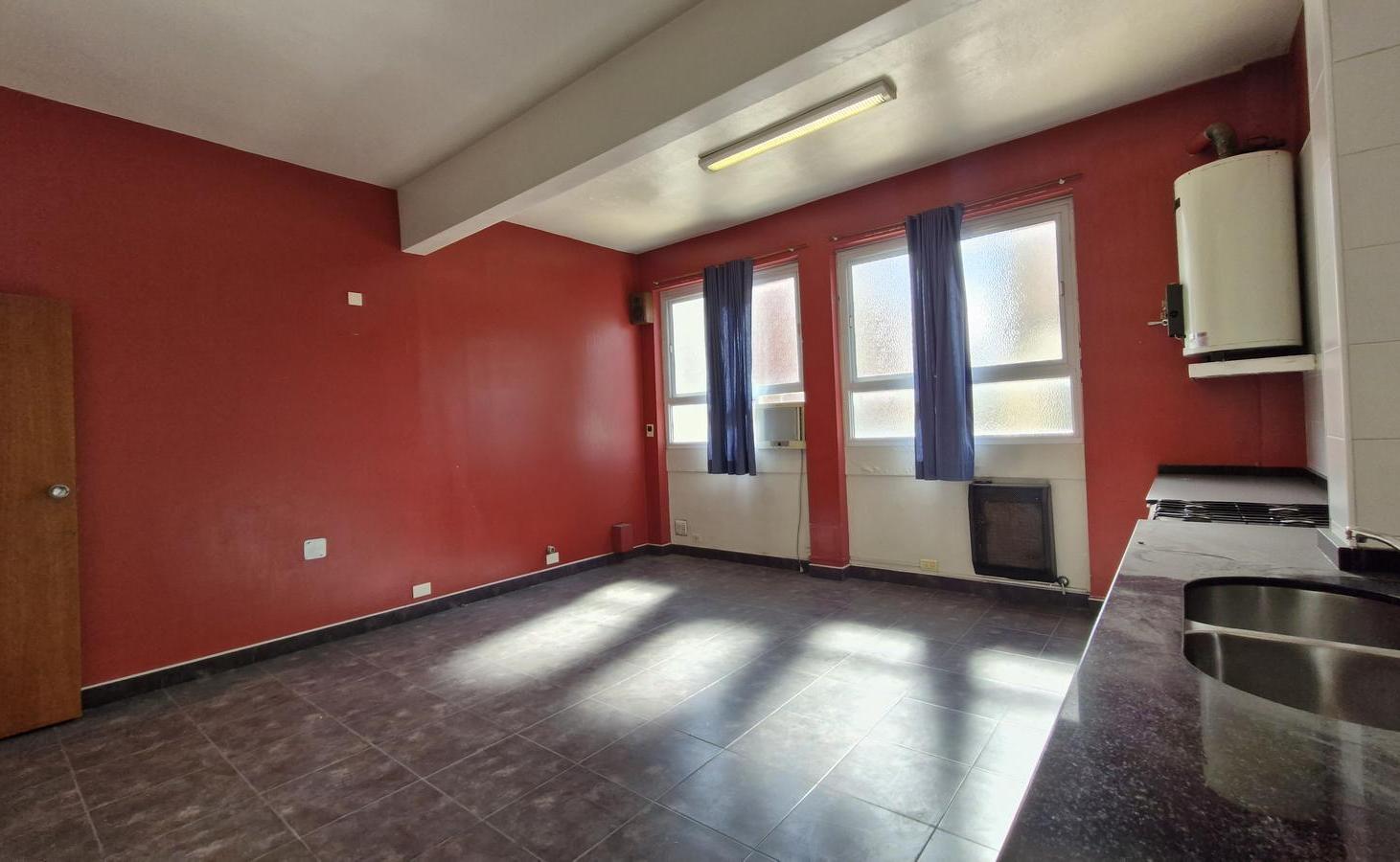 Foto de GRAN PLANTA DE OFICINA EN MONSERRAT – 475 M² CUBIERTOS, imagen 5