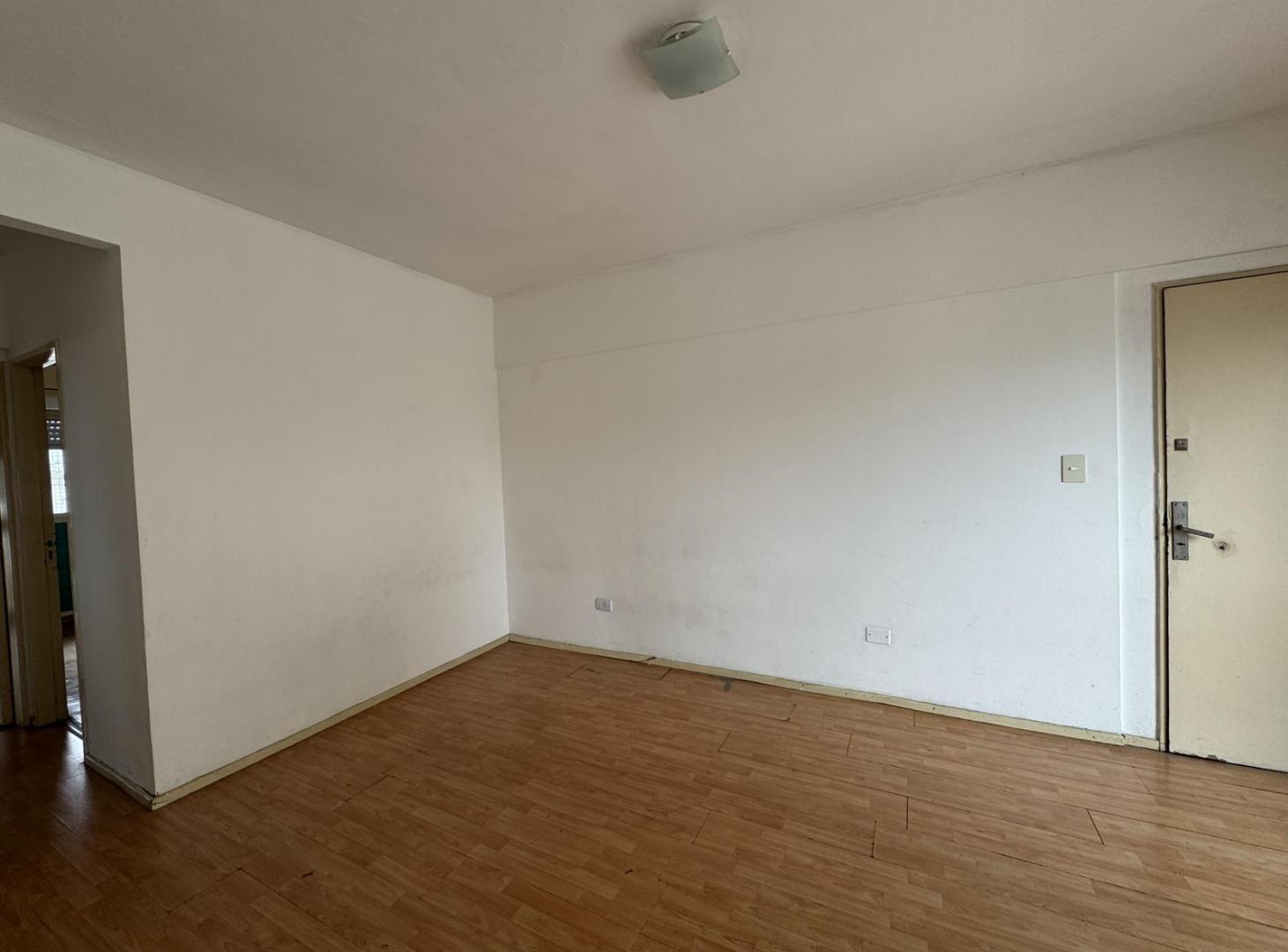 Foto de Departamento en VENTA. 3 Amb con Balcon, imagen 1