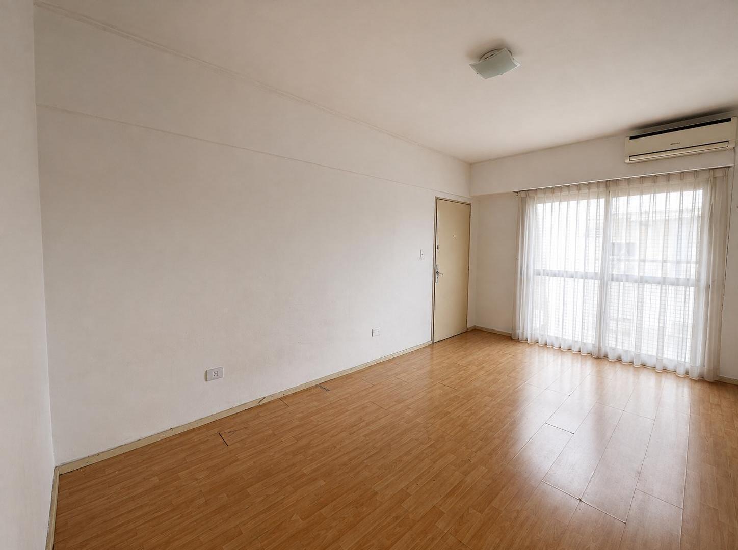 Foto de Departamento en VENTA. 3 Amb con Balcon, imagen 2