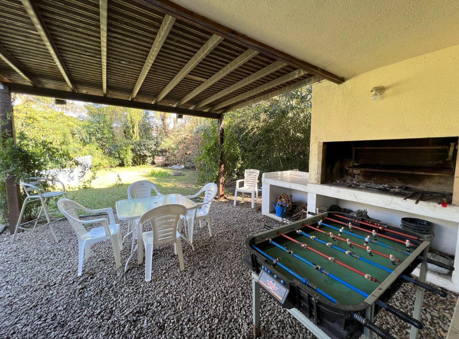 Foto de VENTA CASA - PILAR - BARRIO CERRADO BUEN RETIRO - 6 AMBIENTES AISLADO, imagen 1