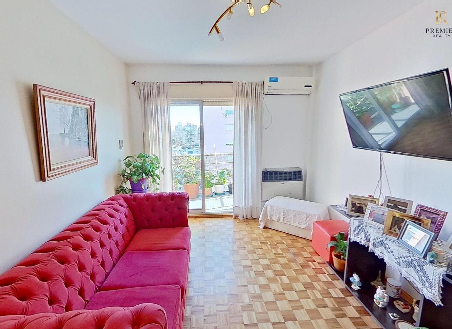 Foto de VENTA - OPORTUNIDAD SEMIPISO 4 AMB BALCON COCHERA - VILLA SANTA RITA, imagen 4