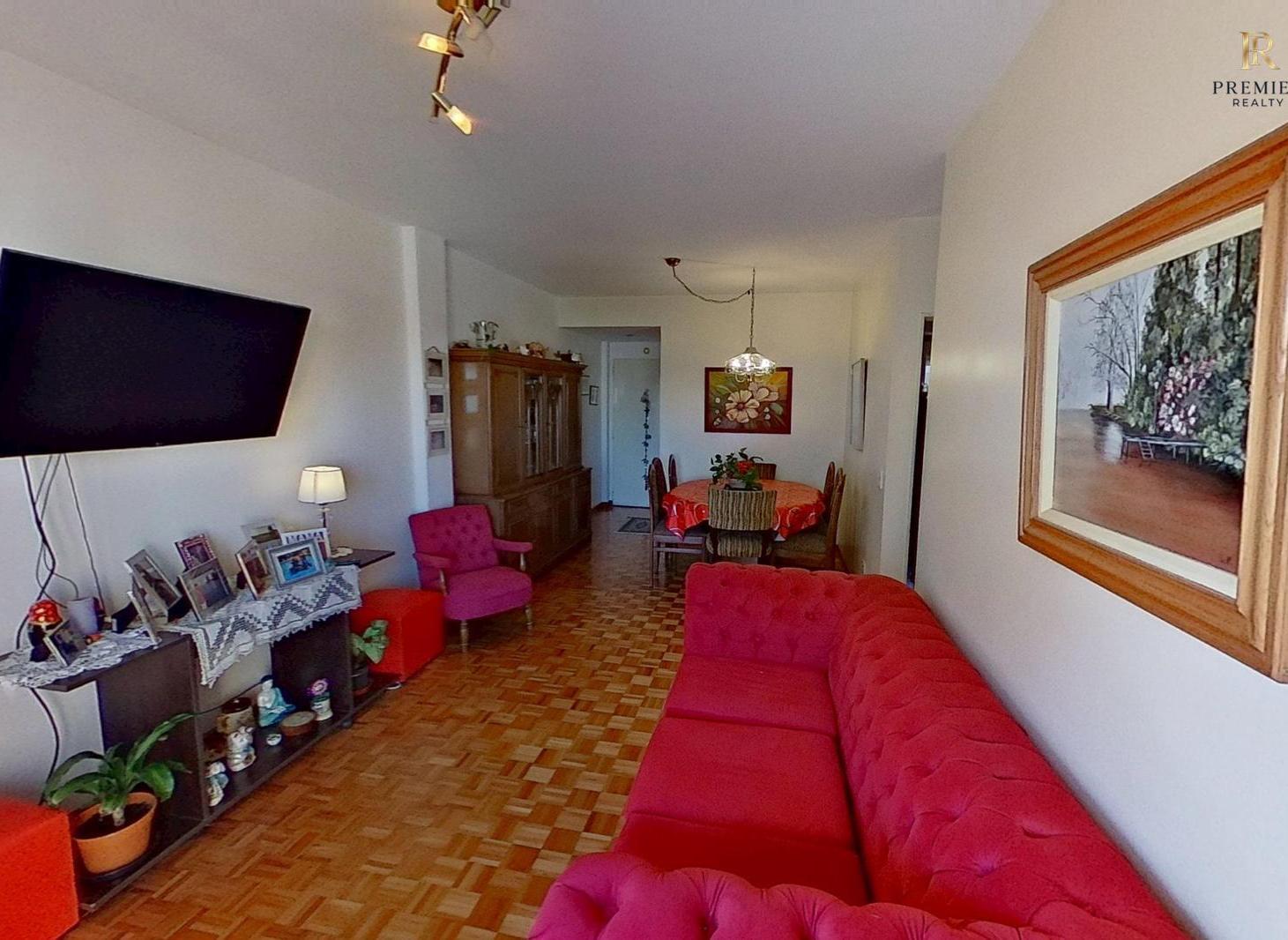 Foto de VENTA - OPORTUNIDAD SEMIPISO 4 AMB BALCON COCHERA - VILLA SANTA RITA, imagen 3