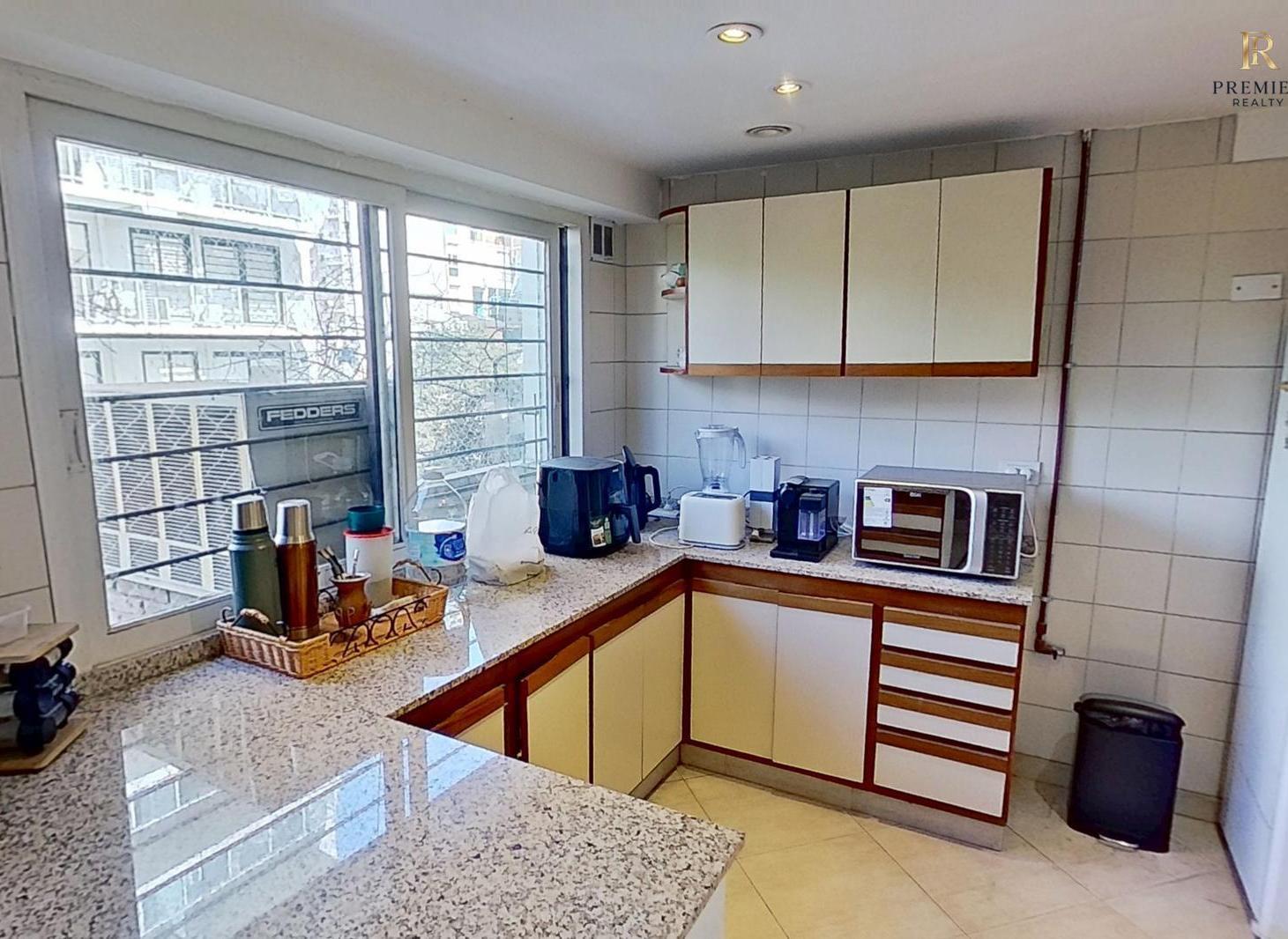 Foto de Piso en venta de 4 ambientes con espacio guarda coche, imagen 1