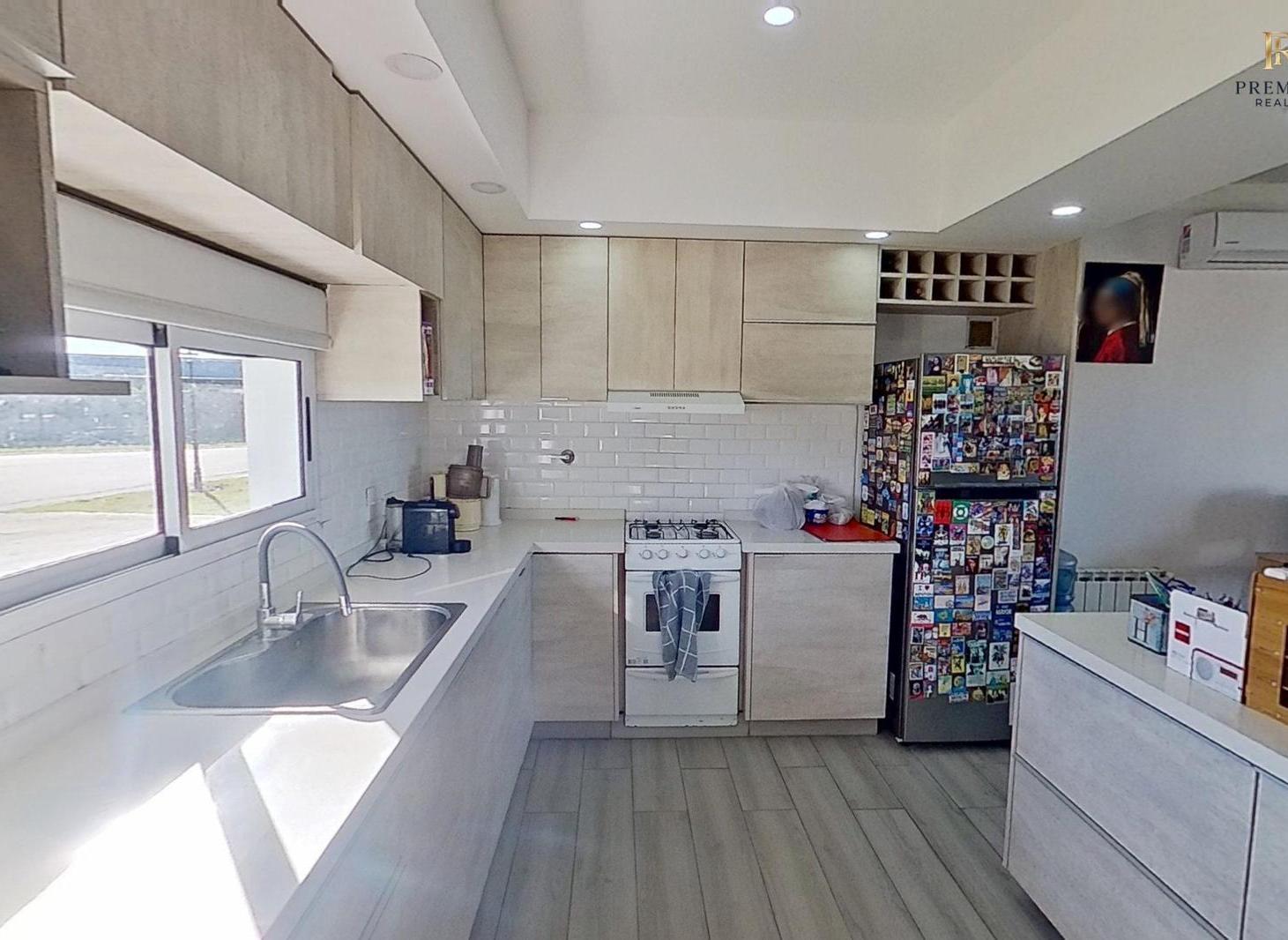 Foto de CASA 4 AMBIENTES A LA LAGUNA – SAN SEBASTIÁN | ÁREA 10, imagen 2