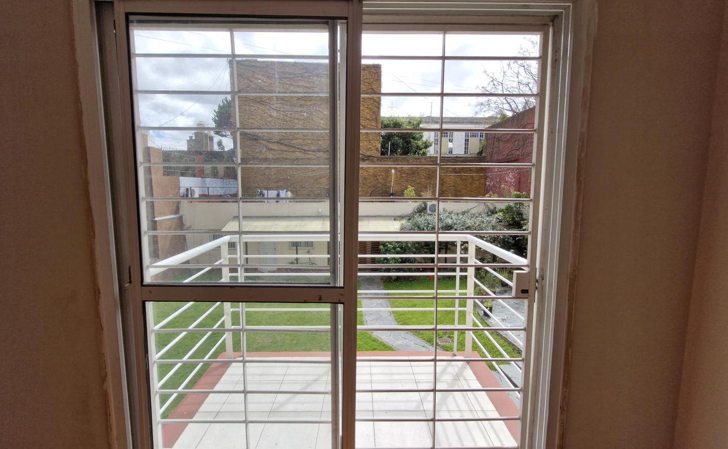 Foto de VENTA DEPTO. 2 AMBIENTES CON DOBLE BALCÓN Y COCHERA FIJA, imagen 4
