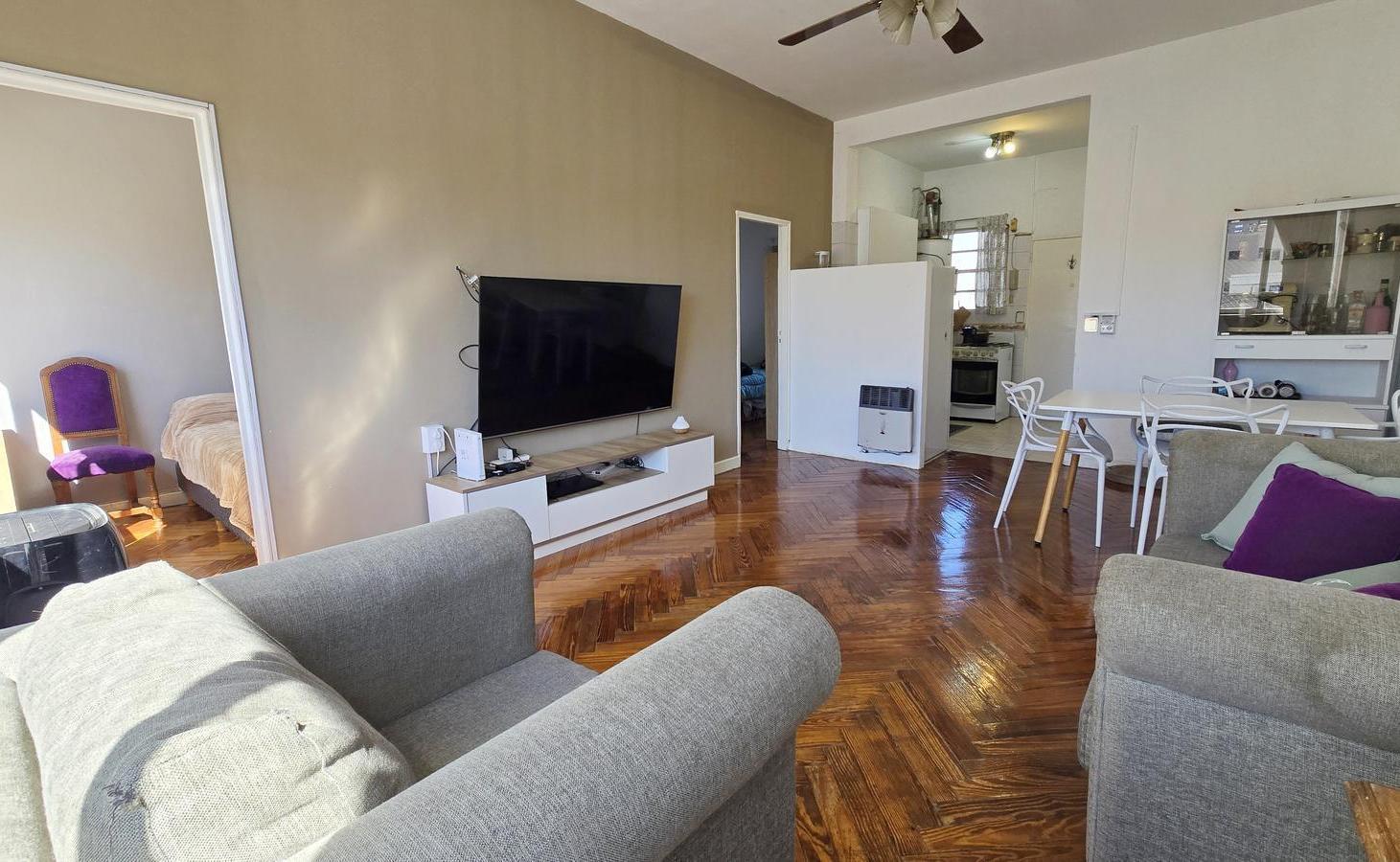 Foto de VENTA - OPORTUNIDAD 3 AMB LUMINOSO - BALVANERA / ONCE - APTO CRÉDITO, imagen 4