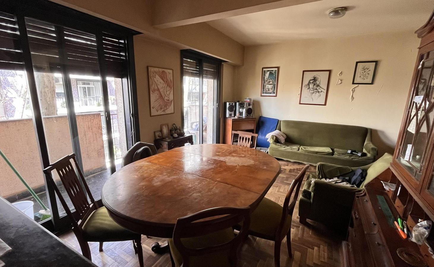 Foto de Departamento 4 amb. al frente con balcón. Zona embajadas y a pasos de, imagen 5