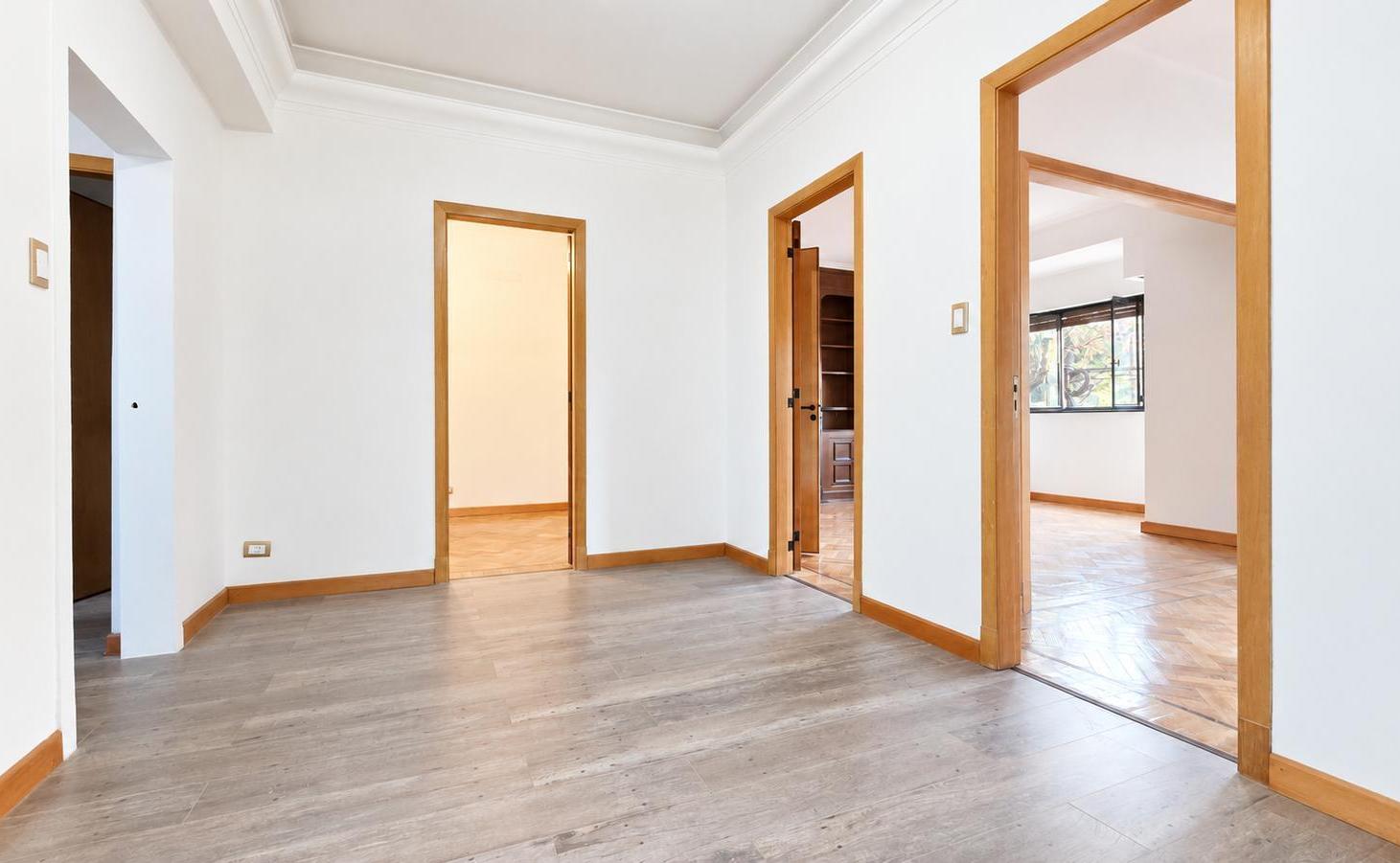 Foto de Venta Ph 5 ambientes con terraza y cochera reciclado a nuevo en Parque, imagen 3