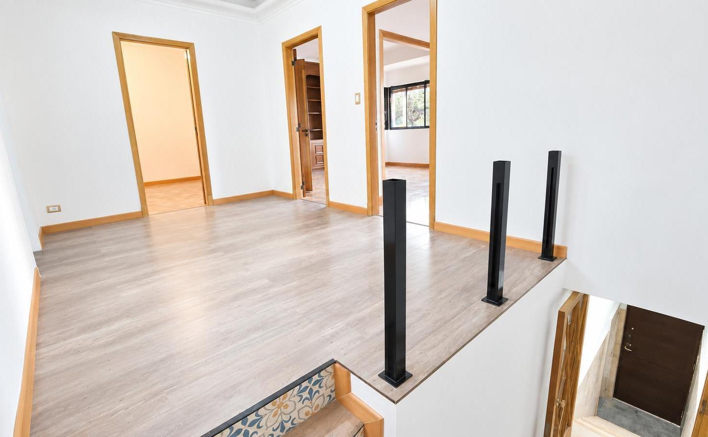 Foto de Venta Ph 5 ambientes con terraza y cochera reciclado a nuevo en Parque, imagen 2