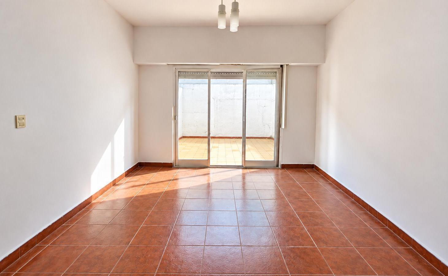 Foto de PH EN VENTA DE 3 AMBIENTES CON PATIO, imagen 5