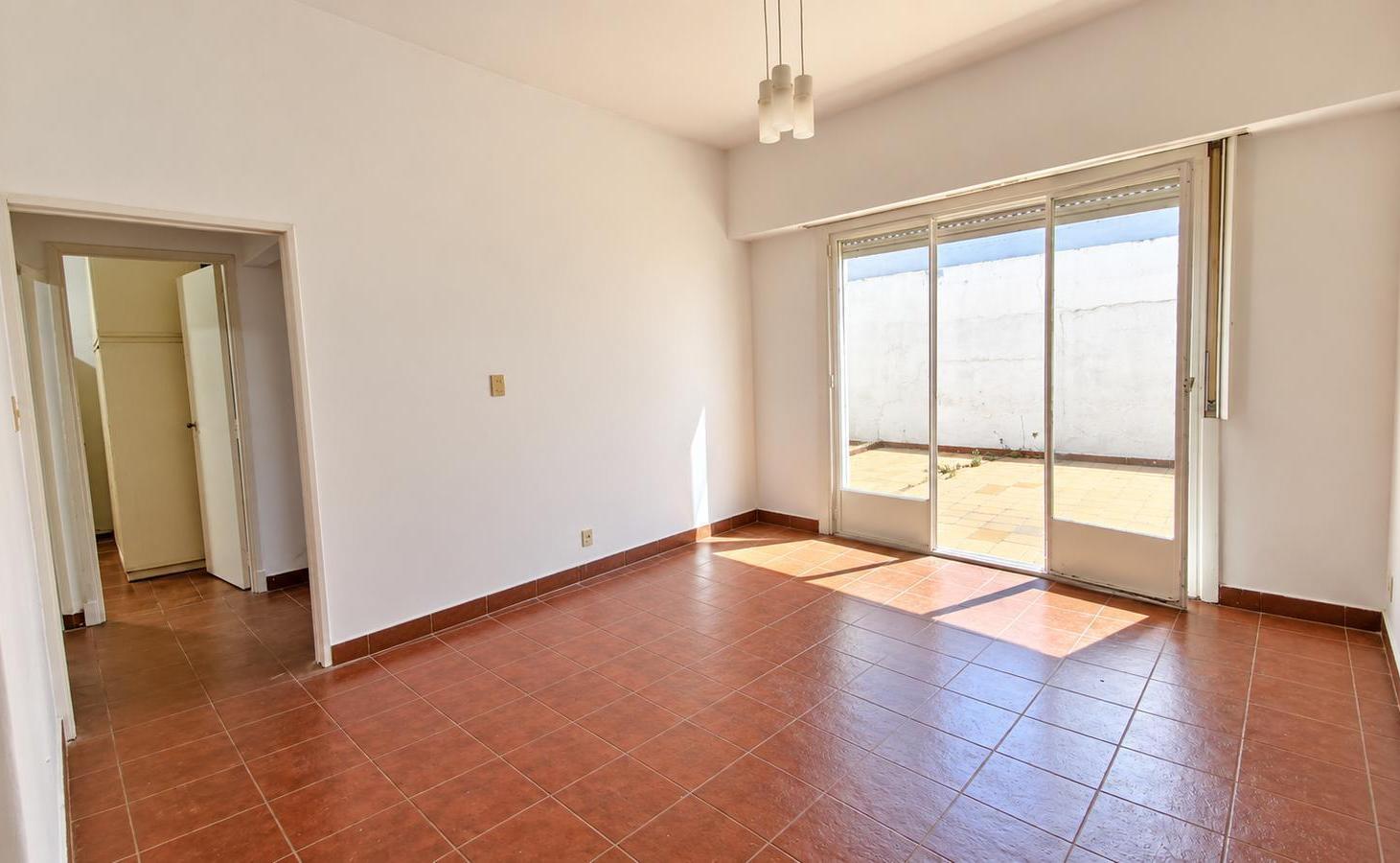 Foto de PH EN VENTA DE 3 AMBIENTES CON PATIO, imagen 3