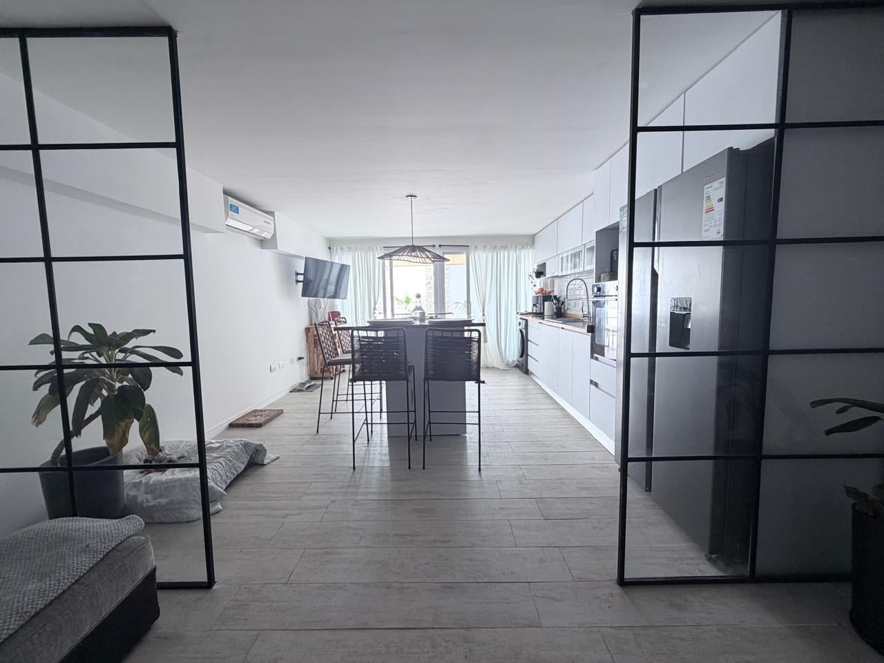 Foto de VENTA DEPTO. EN DUPLEX CON AMPLIO PATIO Y JARDIN DE INVIERNO, imagen 3