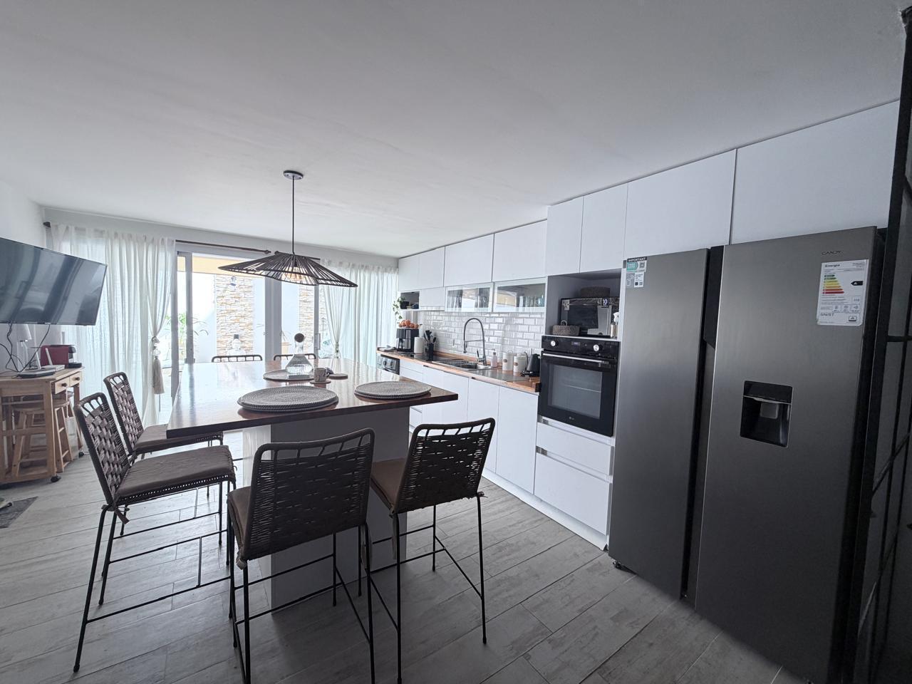 Foto de VENTA DEPTO. EN DUPLEX CON AMPLIO PATIO Y JARDIN DE INVIERNO, imagen 4
