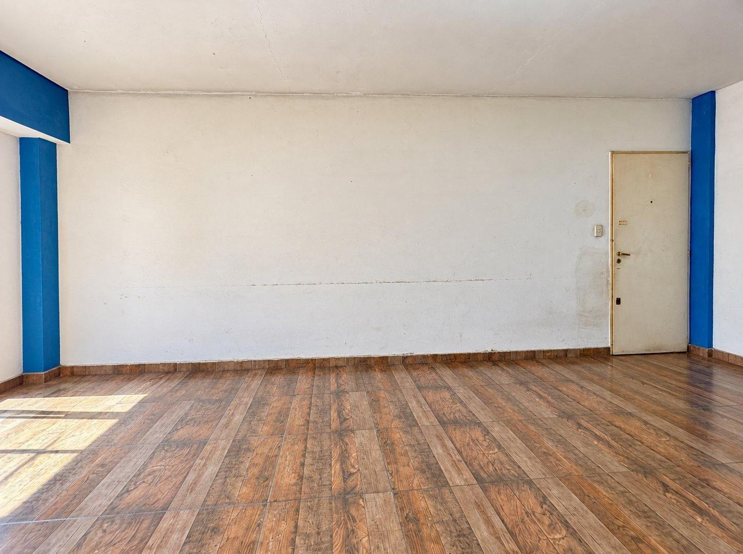 Foto de DEPARTAMENTO DE 4 AMBIENTES CON BALCÓN EN BARRIO CERRADO EL GOLF, imagen 3