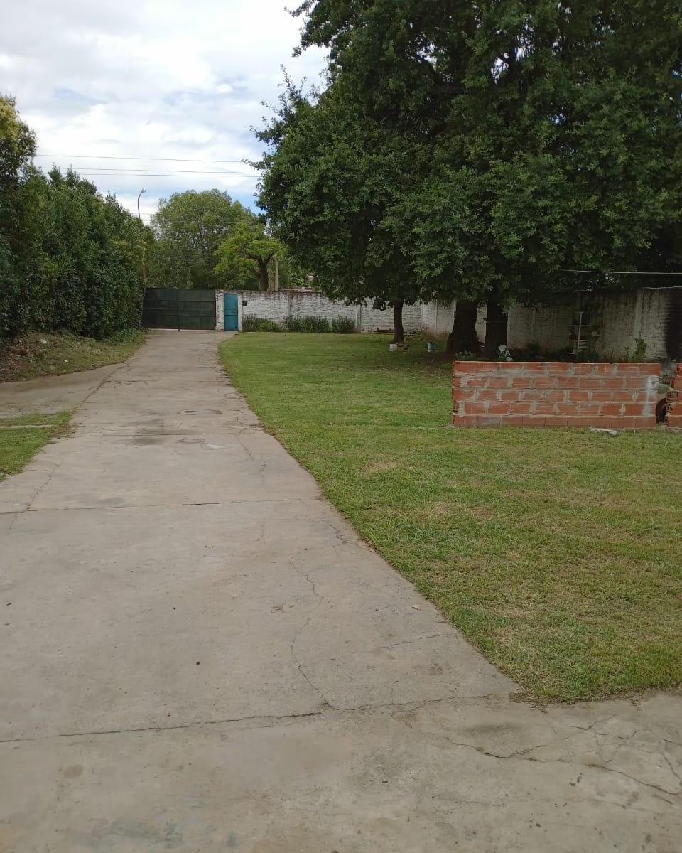 Galpon en Graham Bell, Paso del Rey 5
