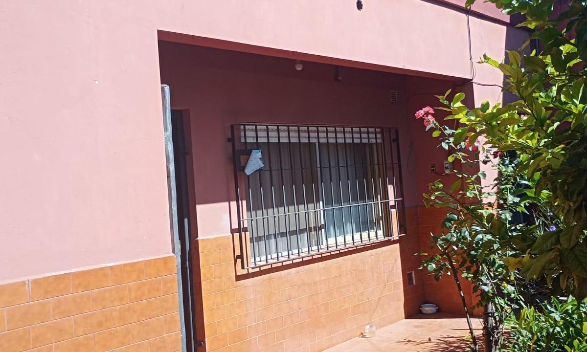 Tres Propiedades en Una, Oportunidad Unica - Zona Moreno 4