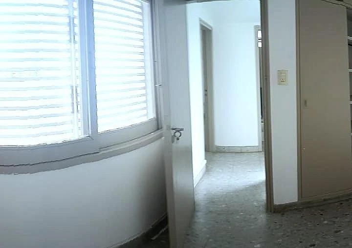 Alquiler Casa de categoría, con dpto arriba, excelente zona 4
