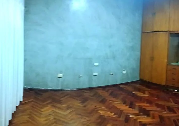 Alquiler Casa de categoría, con dpto arriba, excelente zona 5