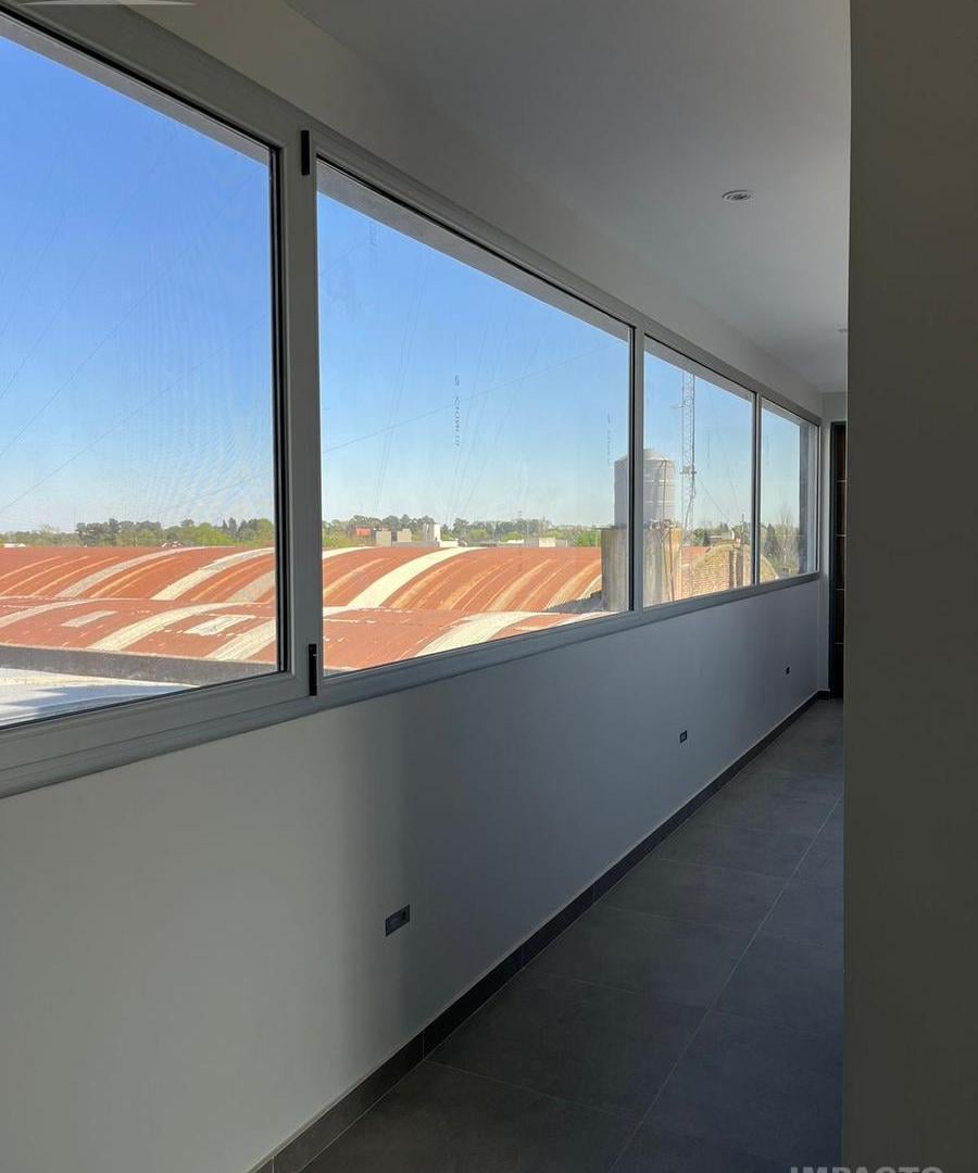 Foto de Departamento 2 ambientes en venta en Cañuelas centro, imagen 2
