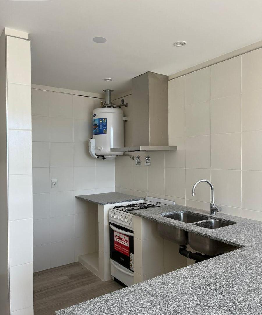Foto de Departamento 2 ambientes en venta en Cañuelas centro, imagen 5