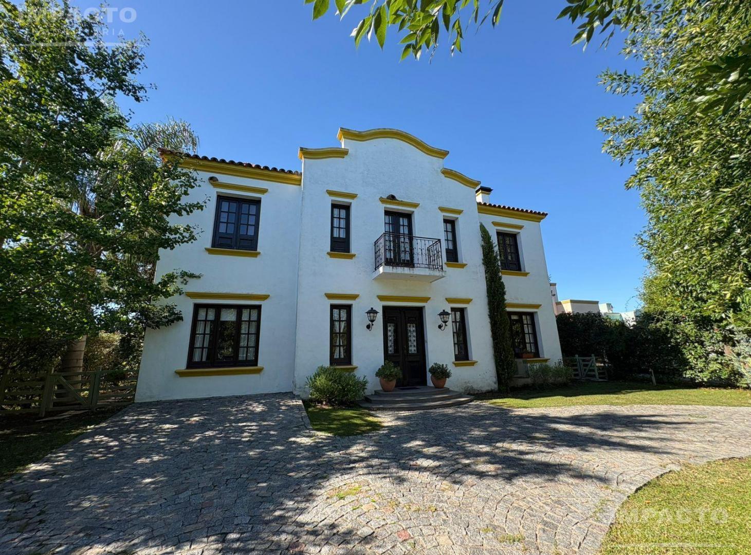 Foto de En venta Casa 4 ambientes en Cañuelas Barrio Privado, imagen 3