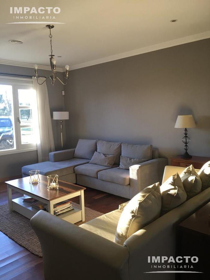 Foto de Casa en Venta en barrio privado en Las Cañuelas Club de Campo, Cañuelas, imagen 4