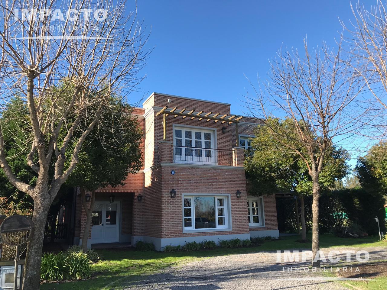 Foto de Casa en Venta en barrio privado en Las Cañuelas Club de Campo, Cañuelas, imagen 2