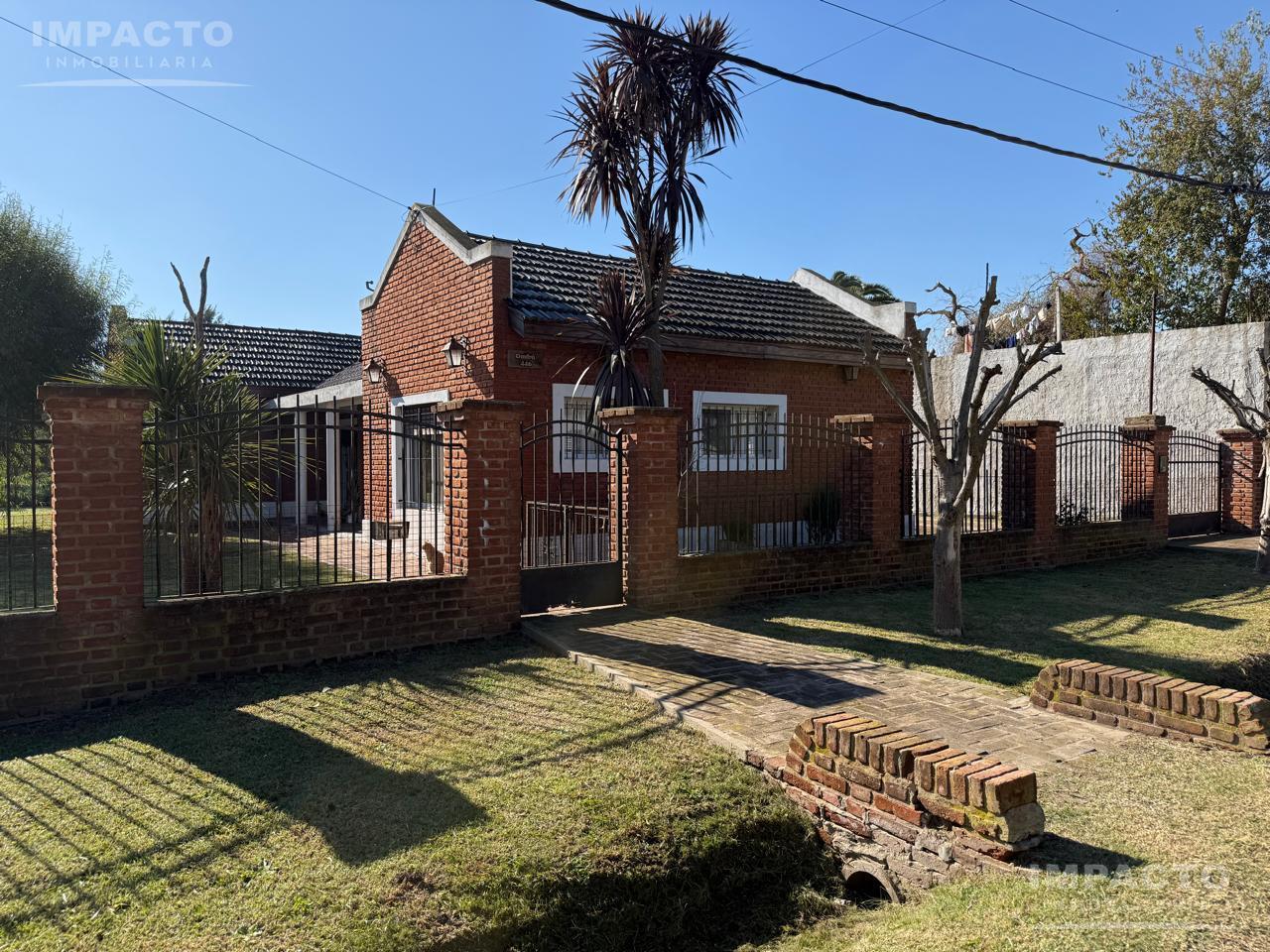 Foto de Casa en venta en Cañuelas - a ambientes, imagen 1