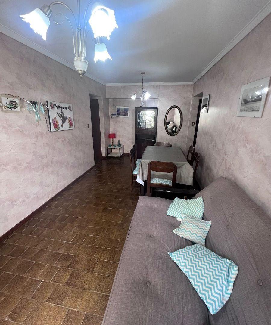 Foto de VENTA. DEPARTAMENTO DOS AMB. ZONA VARESE, imagen 2