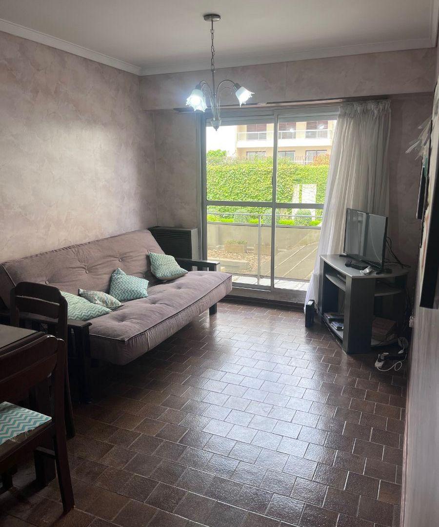 Foto de VENTA. DEPARTAMENTO DOS AMB. ZONA VARESE, imagen 3