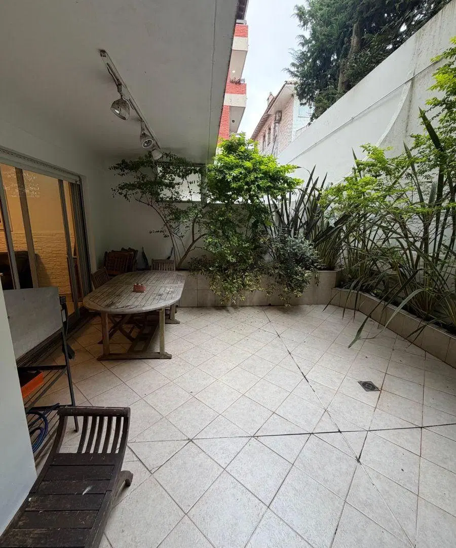 VENTA DEPARTAMENTO 3 AMB CON PATIO. ZONA VARESE 5