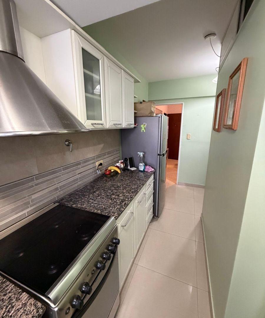 Foto de VENTA. DEPARTAMENTO DE 3 AMB CON COCHERA Y BAULERA. ZONA VARESE, imagen 5